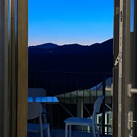 아파트 Tres Beau Avec Terrasse 종자