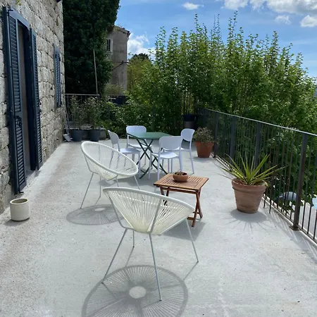 Tres Beau Avec Terrasse Zonza